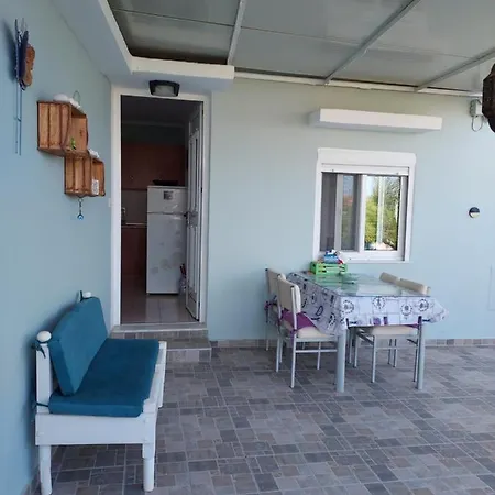 Anastasia's Garden House *