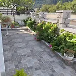 Anastasia's Garden House 別荘 イアリソス