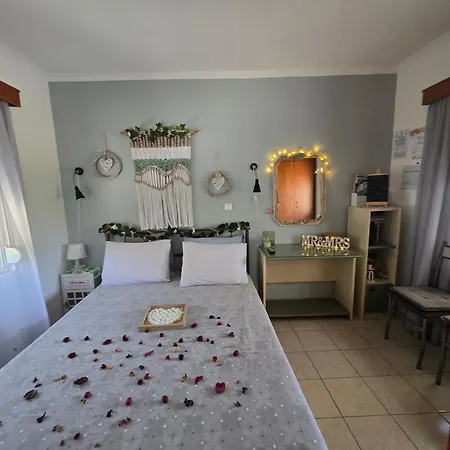 Anastasia's Garden House * إياليسوس