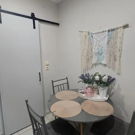 Anastasia's Garden House بيت للعطل *