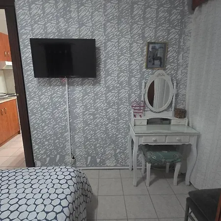 بيت للعطل Anastasia's Garden House *