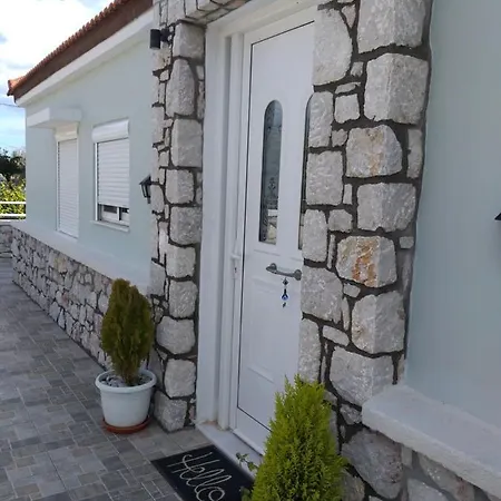 Anastasia's Garden House Σπίτι διακοπών *