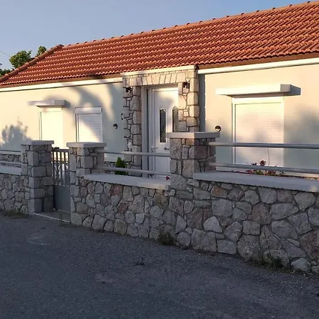 Anastasia's Garden House